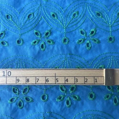 Tissu Broderie Anglaise...