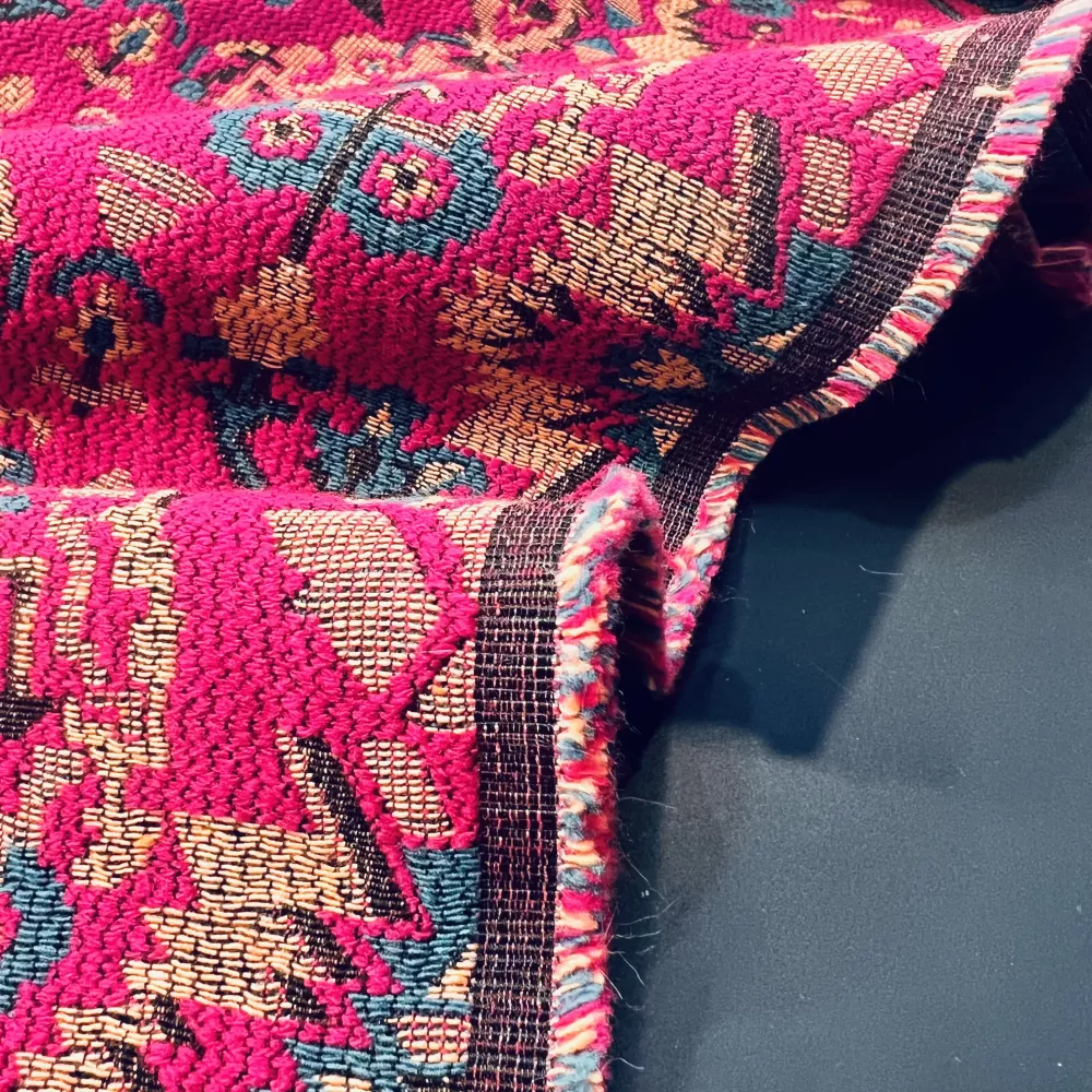 Tissu Jacquard Aztèque Fuschia